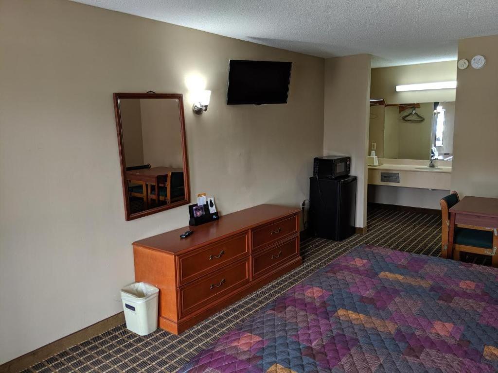 Economy Inn Express Rock Hill Eksteriør bilde